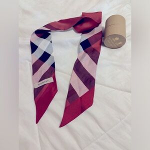 BURBERRY Skinny Silk Scarf